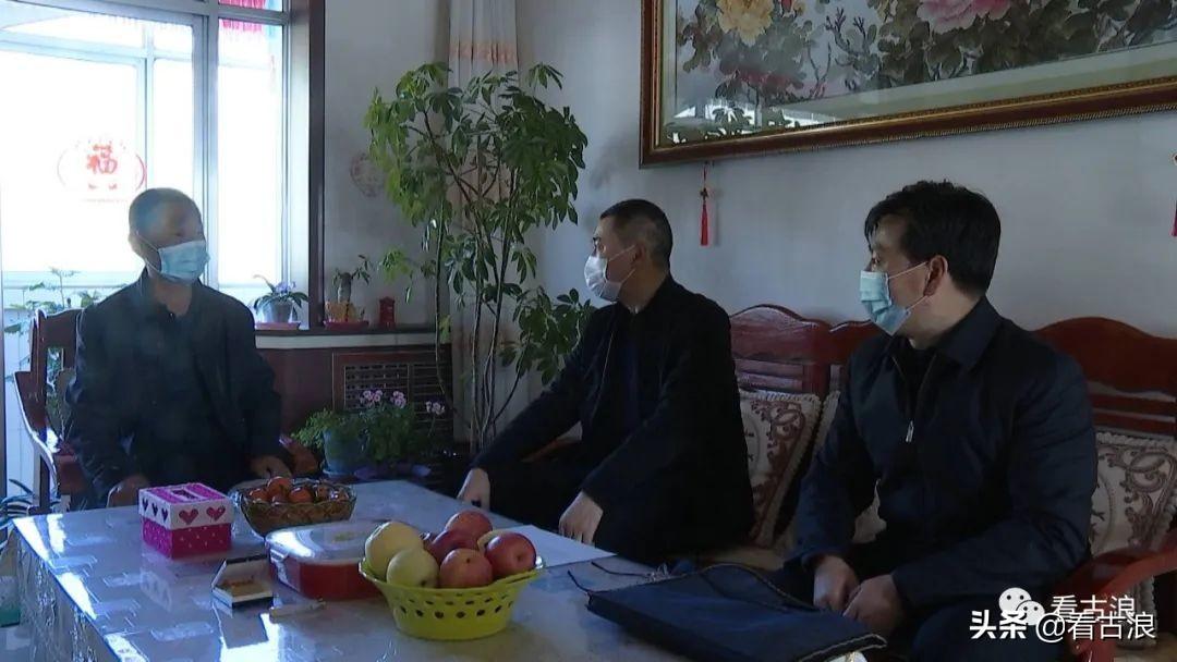 疫情醫(yī)護(hù)人員與小巷神秘寶藏，特色小店的隱藏魅力