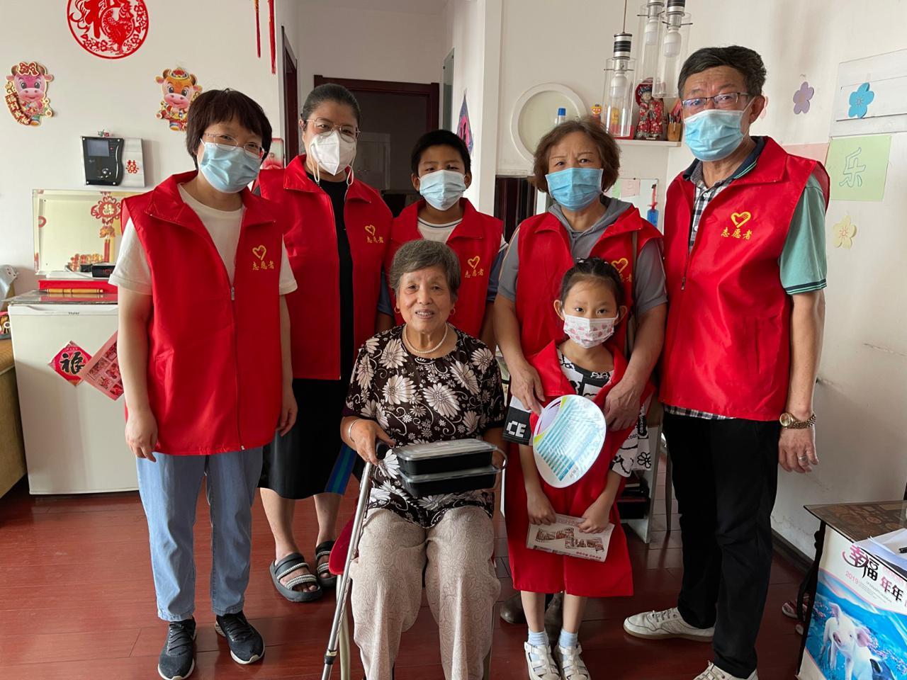 最新信鴿冠軍歸巢視頻，自然之旅的心靈探索與平靜重拾
