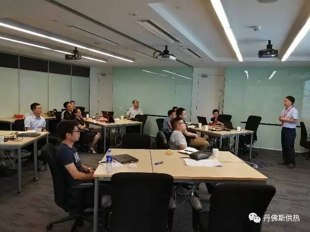最新銷售培訓，科技之巔的高科技產品介紹與實戰(zhàn)技巧