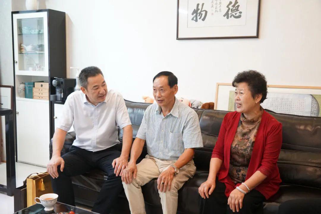 鹿城區(qū)最新日常，友情、家庭與溫馨的瞬間