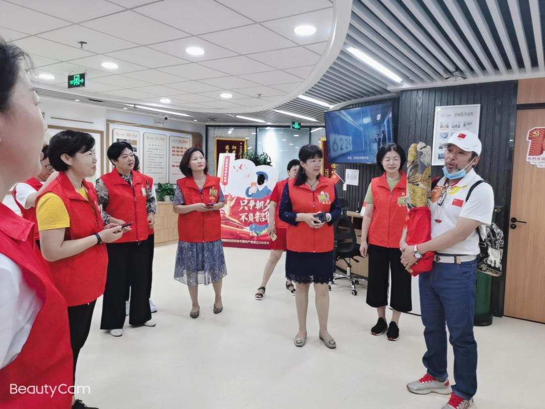 應(yīng)中華最新引領(lǐng)時(shí)尚風(fēng)潮，品質(zhì)生活新風(fēng)尚的崛起！