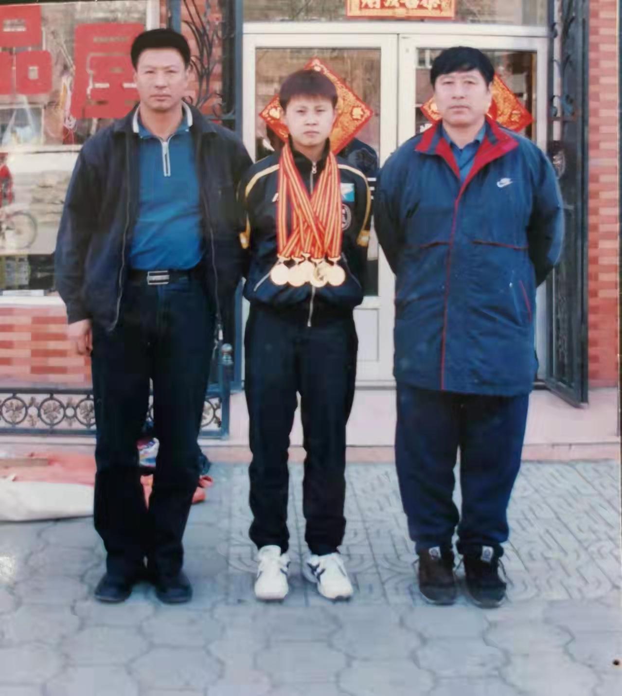 七臺(tái)河礦務(wù)局最新動(dòng)態(tài)與科技產(chǎn)品亮相